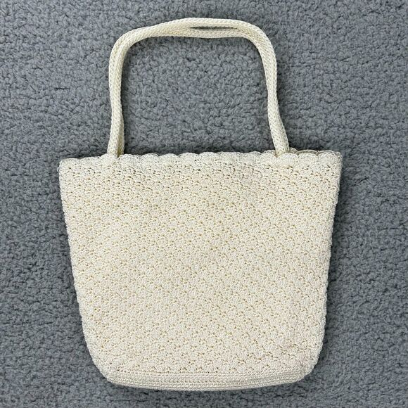 THE SAK Original, White Crochet/Knit Magnetic Snap Closure Handbag-Ex/Condition - Picture 1 of 9